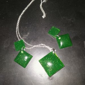 Necklaces and earring set